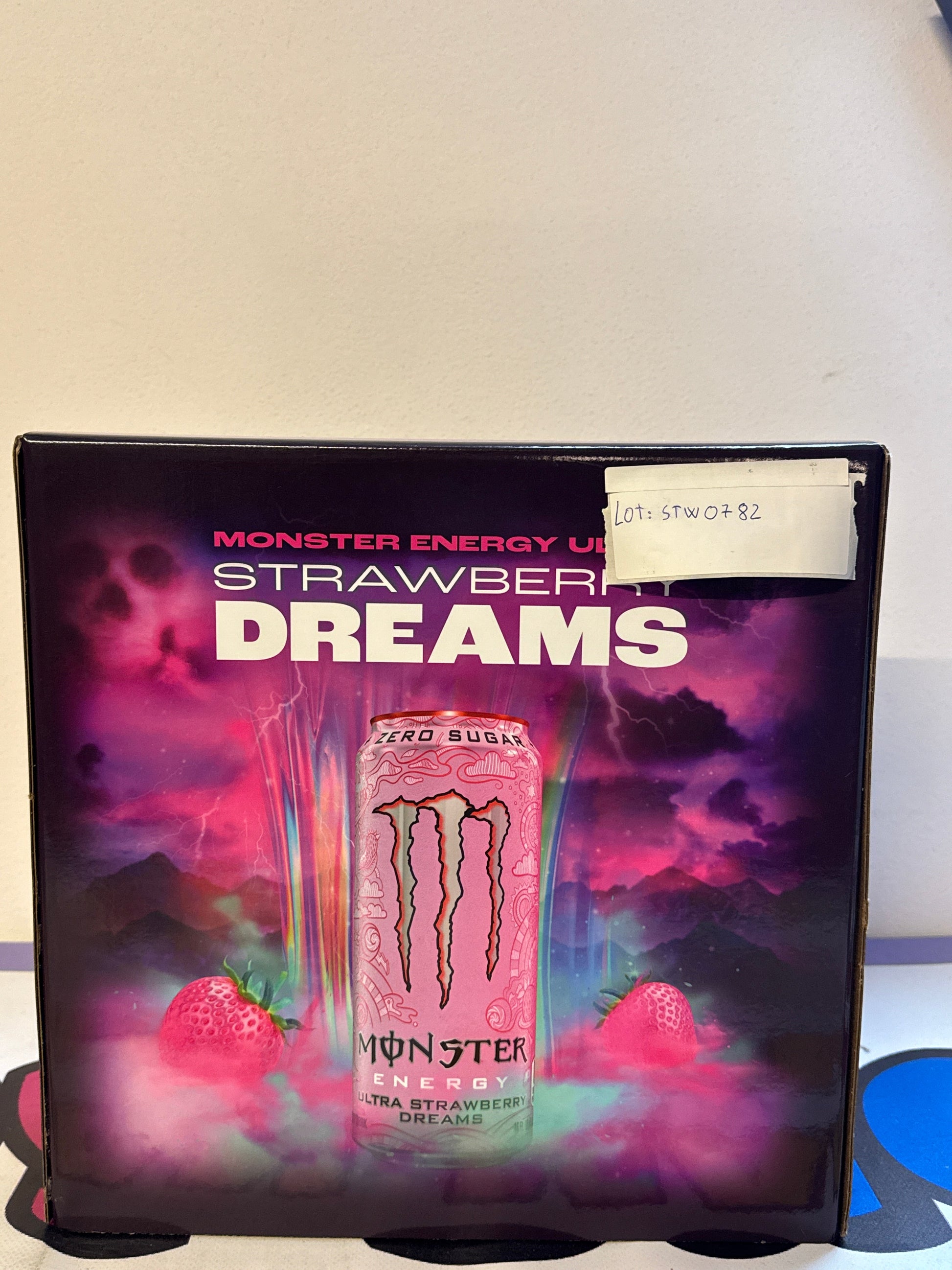 MONSTER ENERGY PROMO BOX: ULTRA STRAWBERRY DREAMS (STW0782)