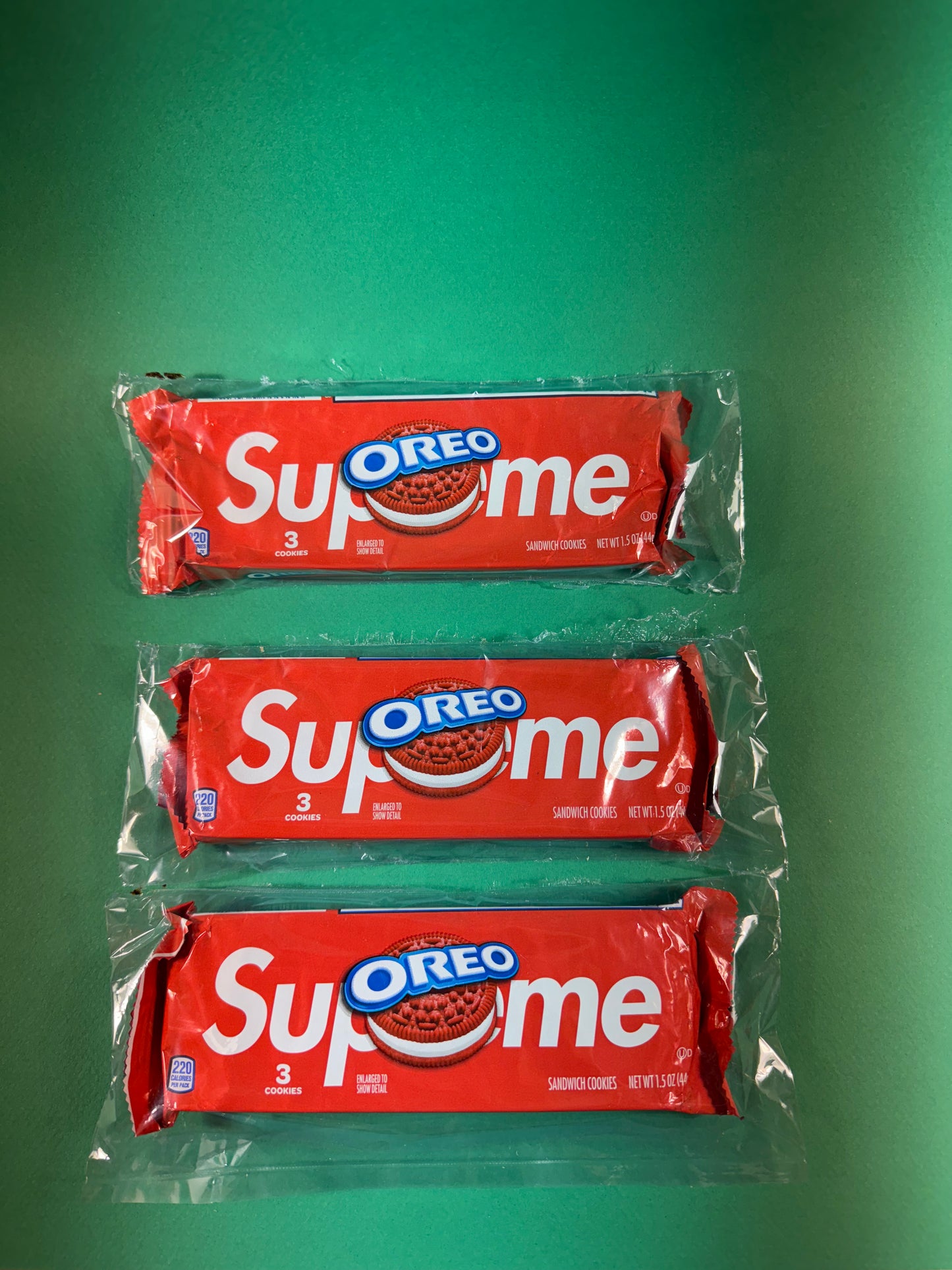 Oreo by SUPREME LIMITED EDITION (44g)