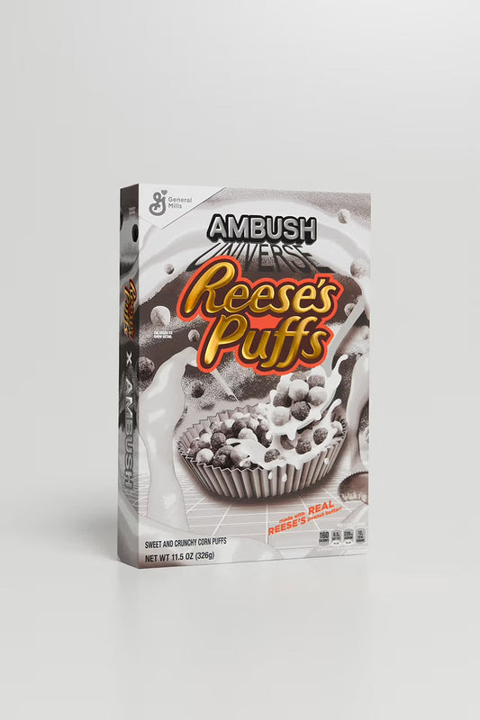 Reese’s Puffs Ambush Silver Universe Limited Edition Drop Pack - Collezionismo