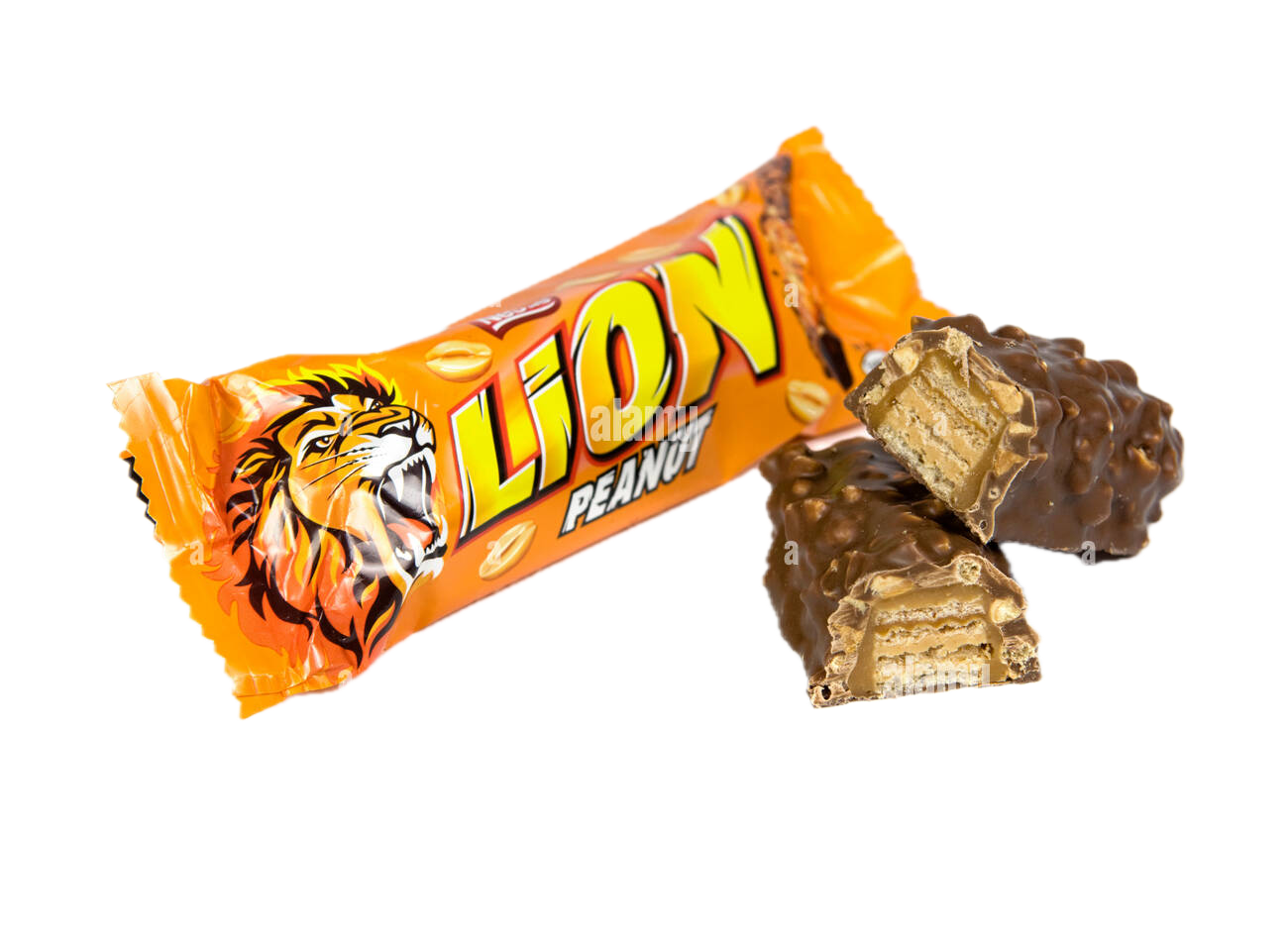 Lion Peanut - Barretta di Wafer ricoperta di cioccolato al latte, arachidi e caramello (40g)