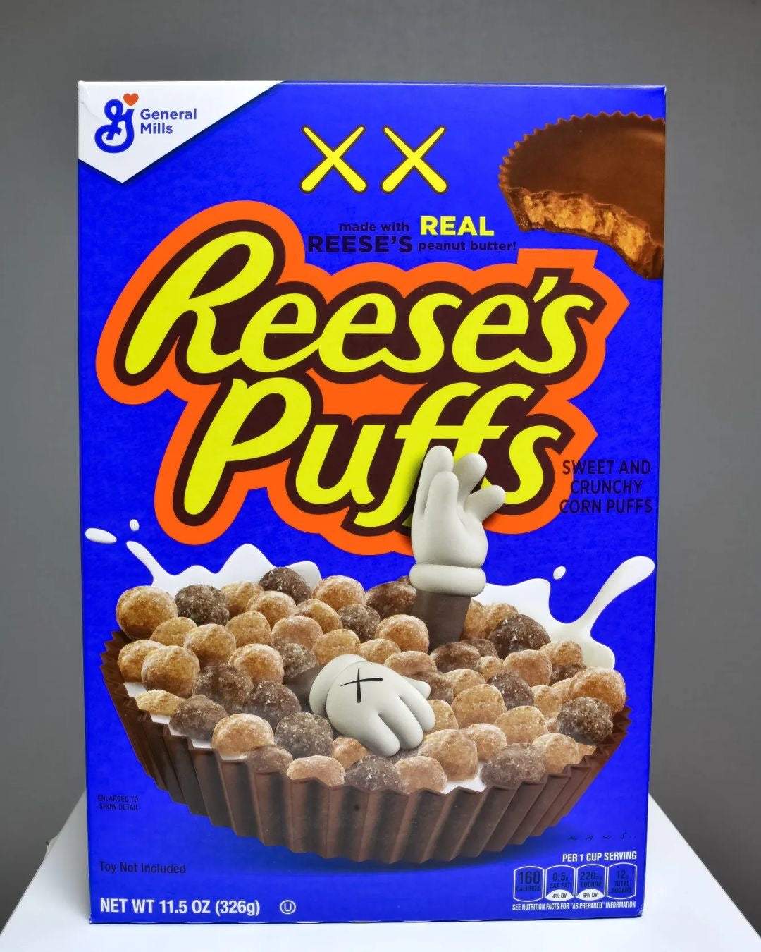 Reese’s Puffs x KAWS BLUE Limited Edition  "da collezione" - Collezionismo